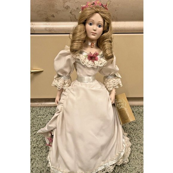 VINTAGE MINT #10 FRANKLIN HEIRLOOM 17" PORCELAIN DOLL WEDDING DRESS LACE FLOWERS - Picture 3 of 11